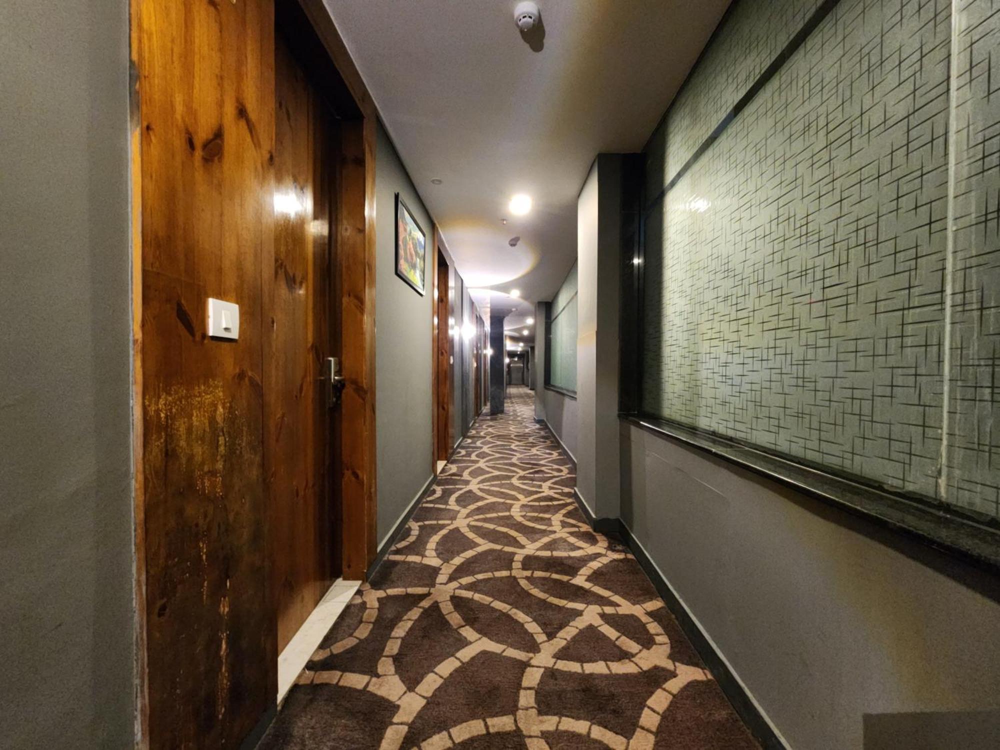 Golden Fern Resort シムラー エクステリア 写真